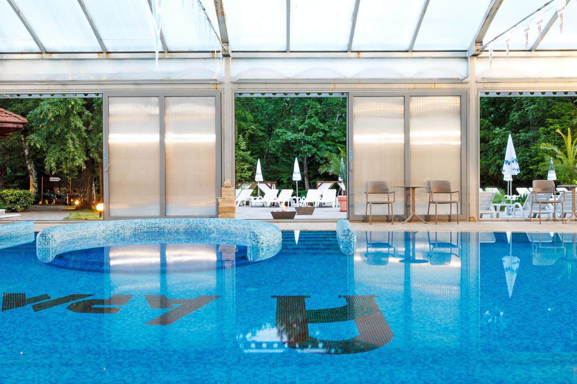 Armira Hotel 4*