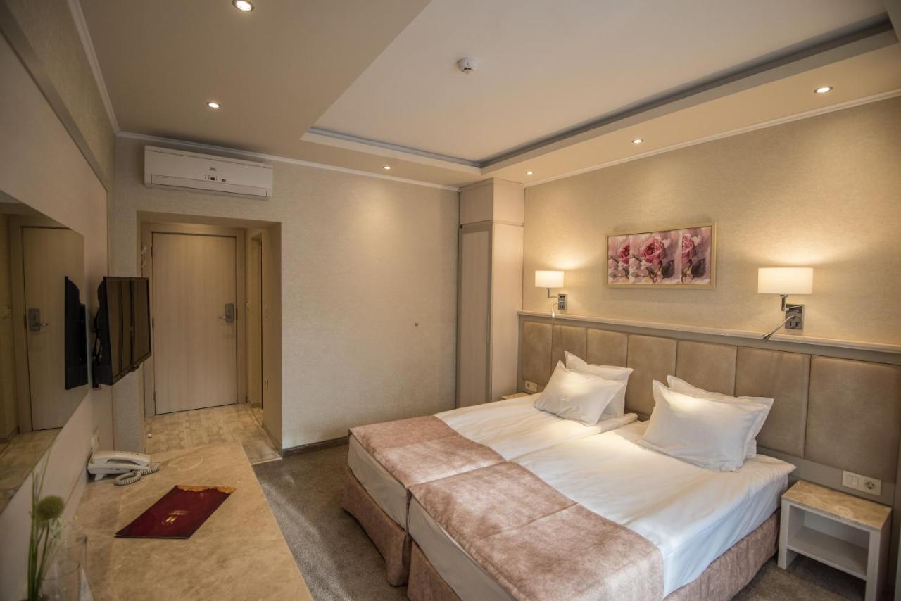 Hotel Armira