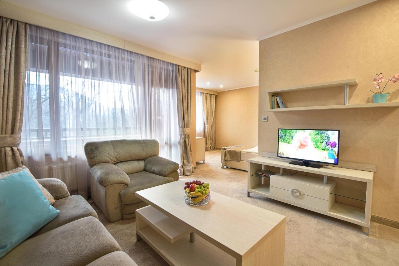 Hotel Armira